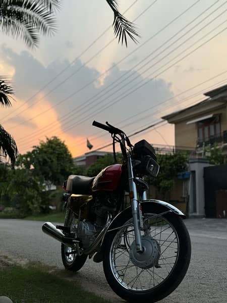 Honda CG125 For Sale with 2 Body Kits 8