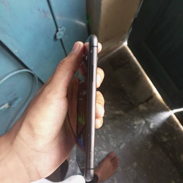 Iphone 11 128gb jv simworking 2months 1