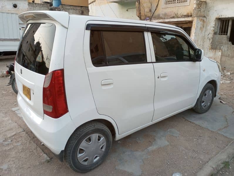 Suzuki Wagon R 2017 3