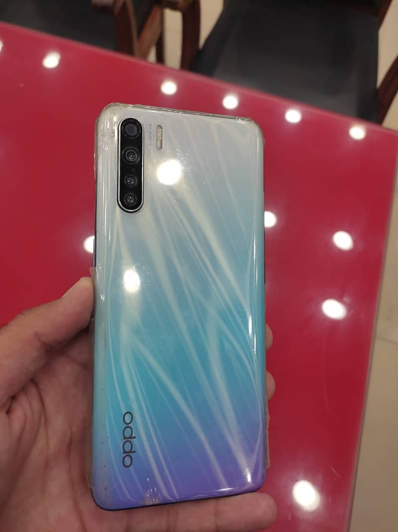 Oppo F15 1