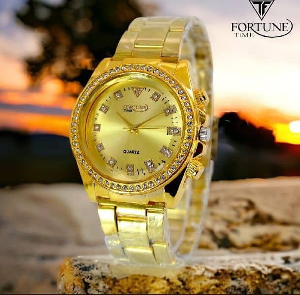 women's Fashionable Watch 3