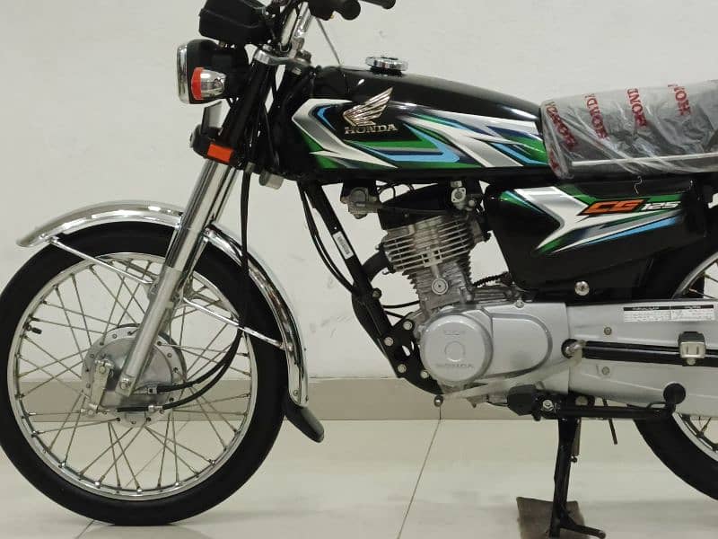 HONDA CG-125 MODEL 22/23 1