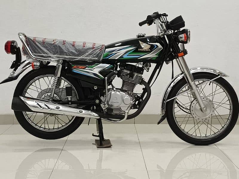 HONDA CG-125 MODEL 22/23 6