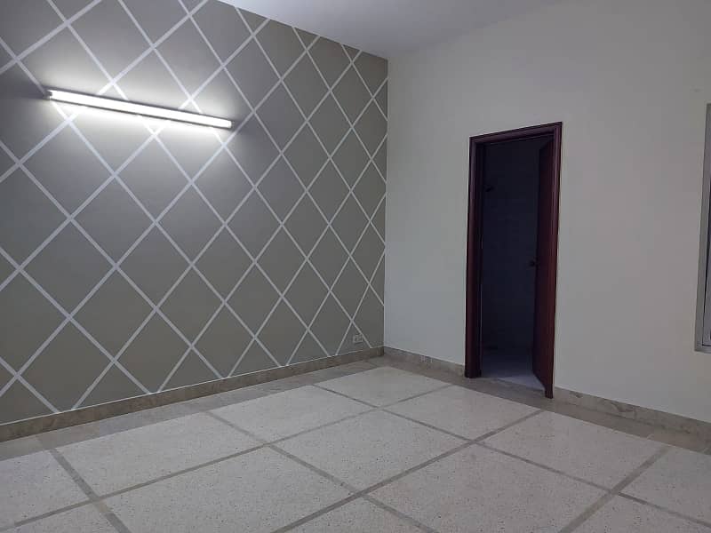 Kanal Upper Portion For Rent in DHA Phase 2 Near Hally Tower 6