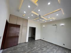 5 BEDS 10 MARLA BRAND NEW HOUSE FOR RENT LOCATED BAHRIA ORCHARD LAHORE