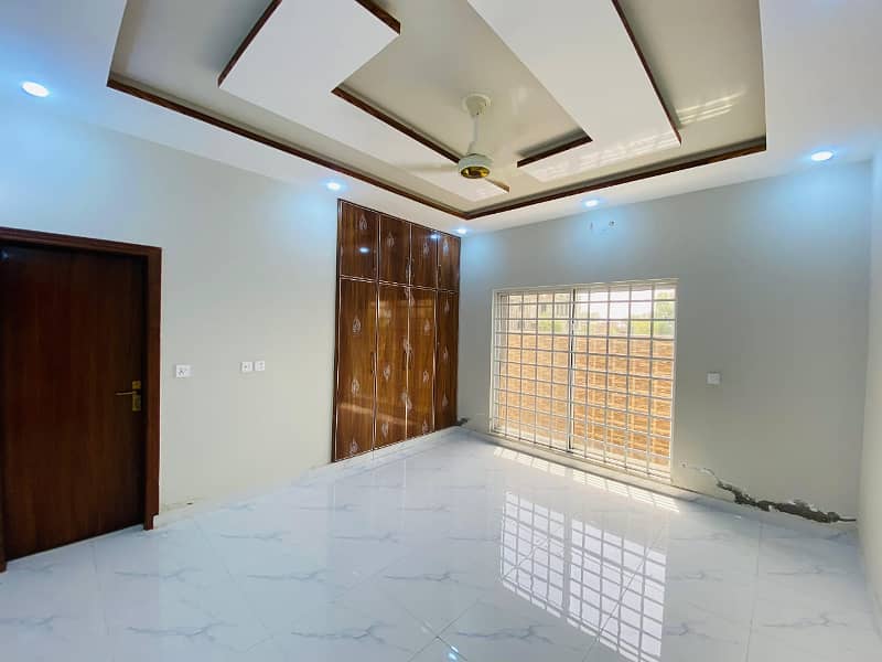 6 BEDS 12 MARLA BRAND NEW HOUSE FOR RENT LOCATED BAHRIA ORCHARD LAHORE 1