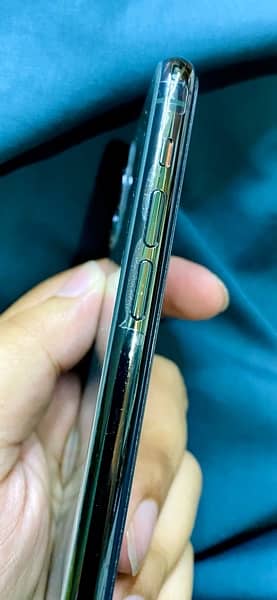 Iphone 11 Pro Waterproof Non PTA NOT JV 7