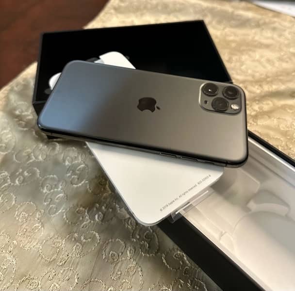 Iphone 11 Pro 256 gb 10/10 PTA approved 1