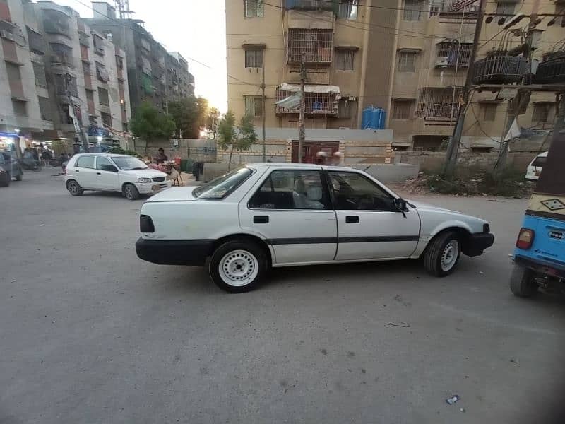 Honda Accord 1988 6