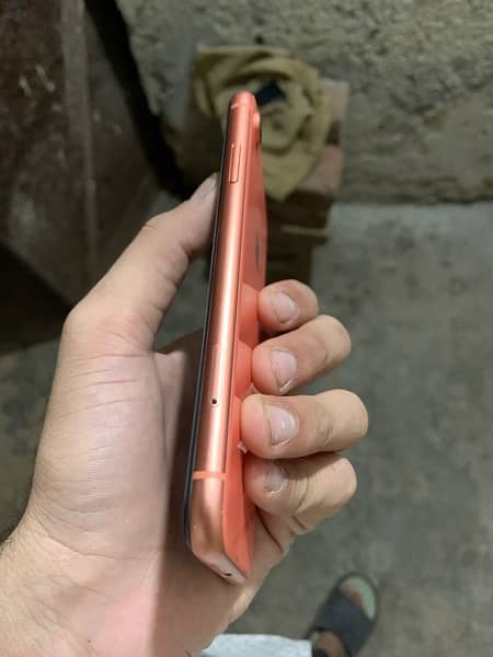 IPHONE Xr 64 GB NON PTA Jv WATERPACK 6