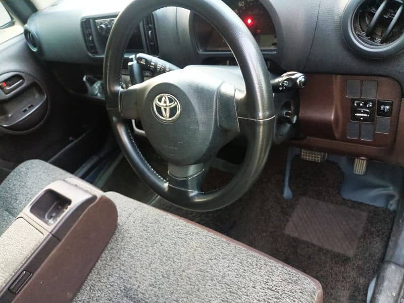 Toyota Passo 2013 1