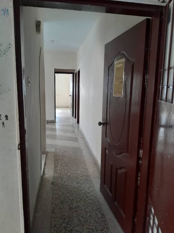 2 BED D/D FLAT FOR RENT BOUNDARY WALL APPARTMENT IN BLOCK 13-B GULSHAN E IQBAL 7