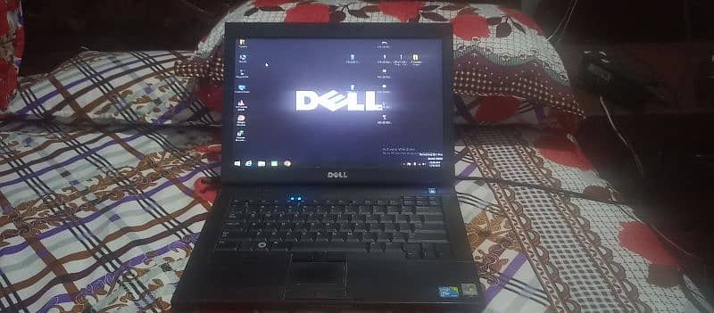 laptop Dell, E6400, 4gb ram 150gb harddisk All ok 0