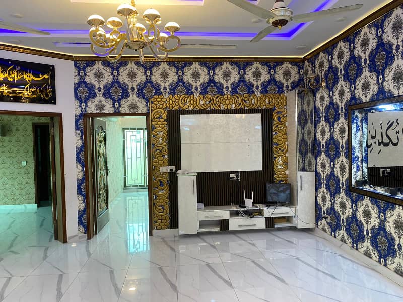 5 BEDS 10 MARLA BRAND NEW HOUSE FOR RENT LOCATED BAHRIA ORCHARD LAHORE 1