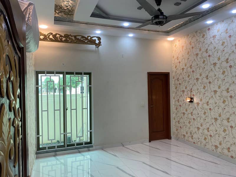 5 BEDS 10 MARLA BRAND NEW HOUSE FOR RENT LOCATED BAHRIA ORCHARD LAHORE 4