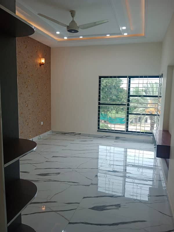 4 BEDS 8 MARLA BRAND NEW HOUSE FOR RENT LOCATED BAHRIA ORCHARD LAHORE 18