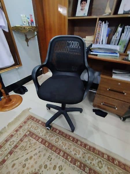 study table (25000rs) 3