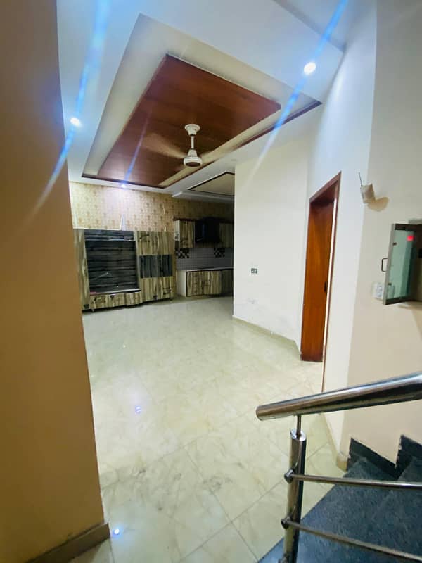 3 BEDS 5 MARLA BRAND NEW HOUSE FOR SALE LOCATED BAHRIA ORCHARD LAHORE 7