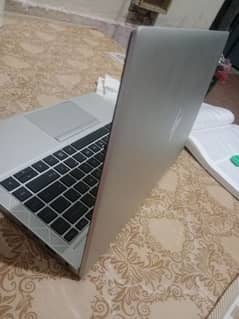 hp elitebook i7 10 0