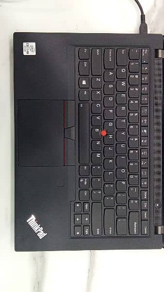 Lenovo Thinkpad T14 8