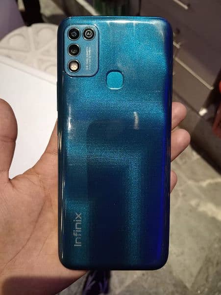 Infinix hot 11play 4gb 64gb cndition 10by10 only mobile no open repair 2