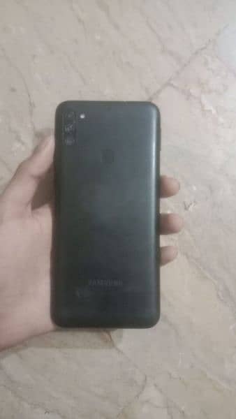 Samsung m11 non pta but sub original ha camera bhi bohat acha ha 1