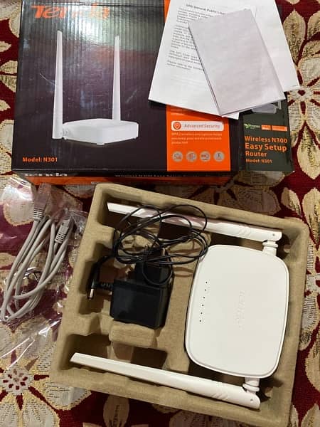 Tenda Wireless N300 Router 3