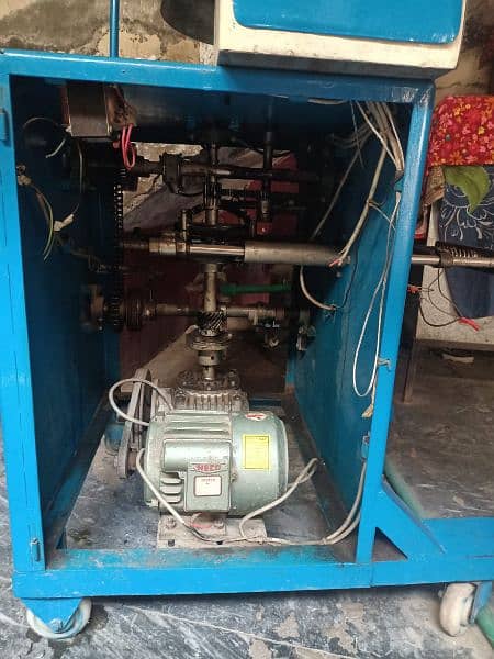 lays papar packing machine for sale 2