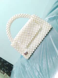 hand made beads bag 0