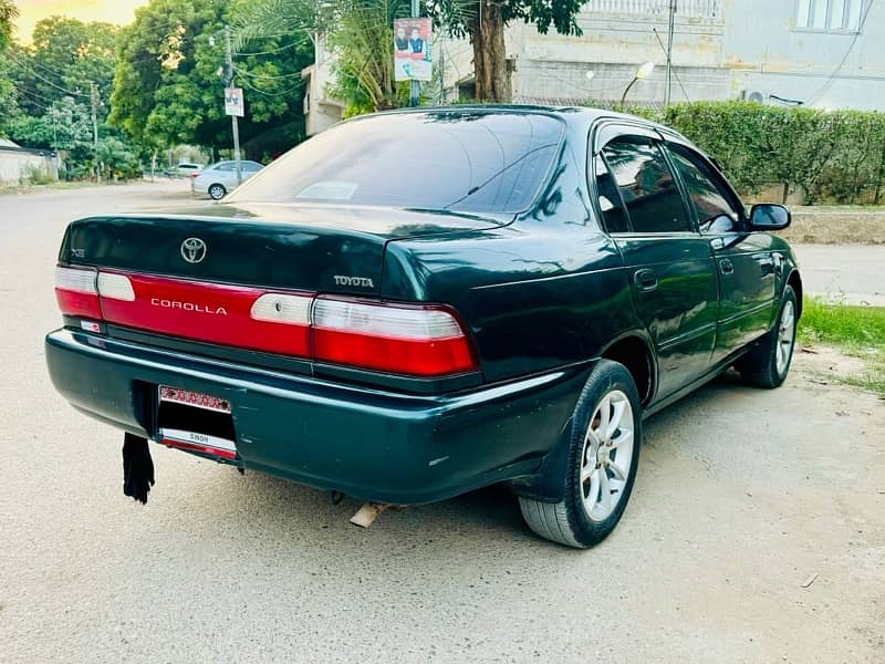 Toyota Corolla XE 1999 10