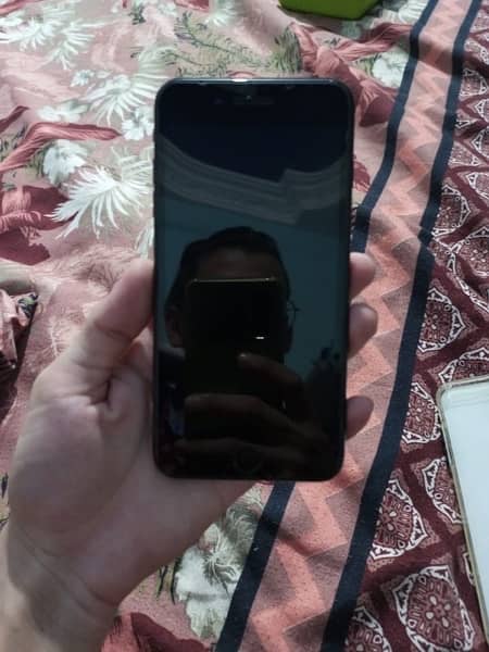 urgent sale iphone 7plus pta approve 128gb 11