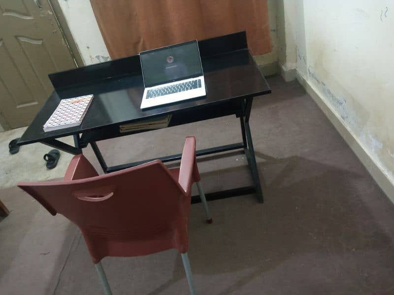 Computer table,  Office table Study table, Gaming table and Chair 4