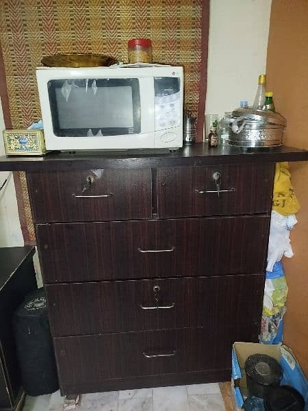 Wooden sideboard neat condition 0