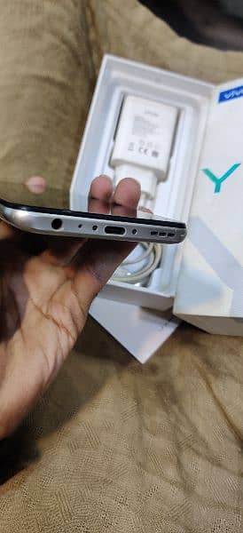 vivo Y30 4+128 With Box charger No open No Repair 8