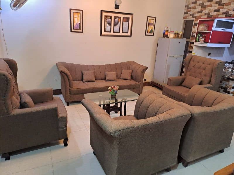 Selling sofa 4