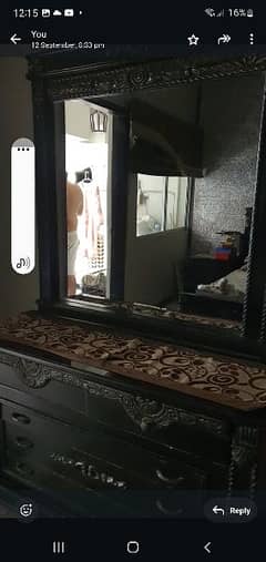 Dressing table