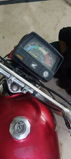 bike ki file nhi hai copy orignal hai price fix hai 48000