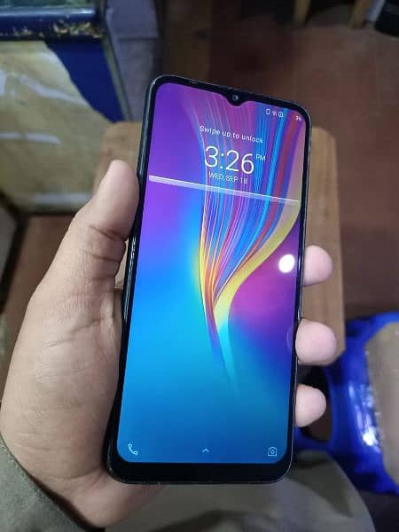 Infinix Hot 8 lite 2 32 5