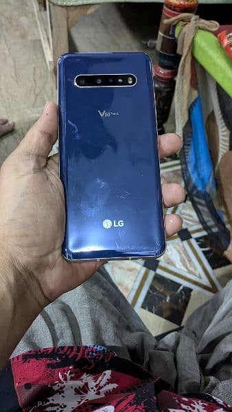 LG V60 2