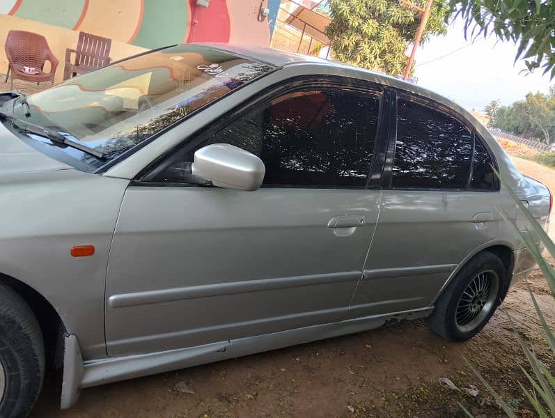 Honda Civic EXi 2005 6