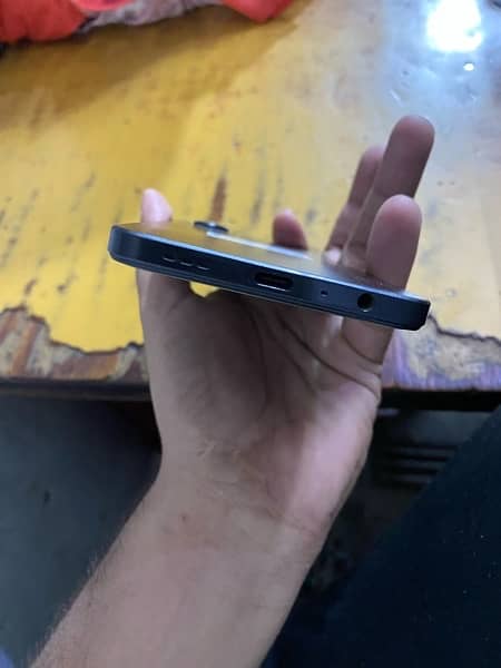 Oppo F21 pro 5G 3