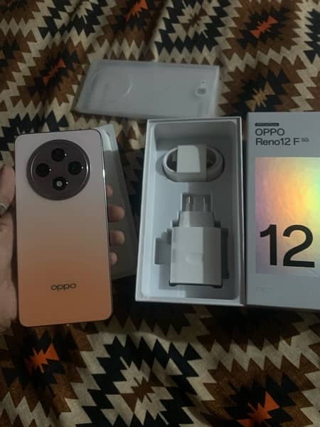 oppo Reno 12F 5G 12/256GB New 2