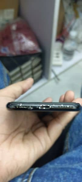 IPHONE 7 32GB PTA 7