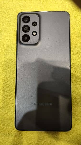 Samsung Galaxy A73 5G 3