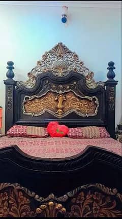 beautiful chinoti bed set with dressing total wooden with  mattress