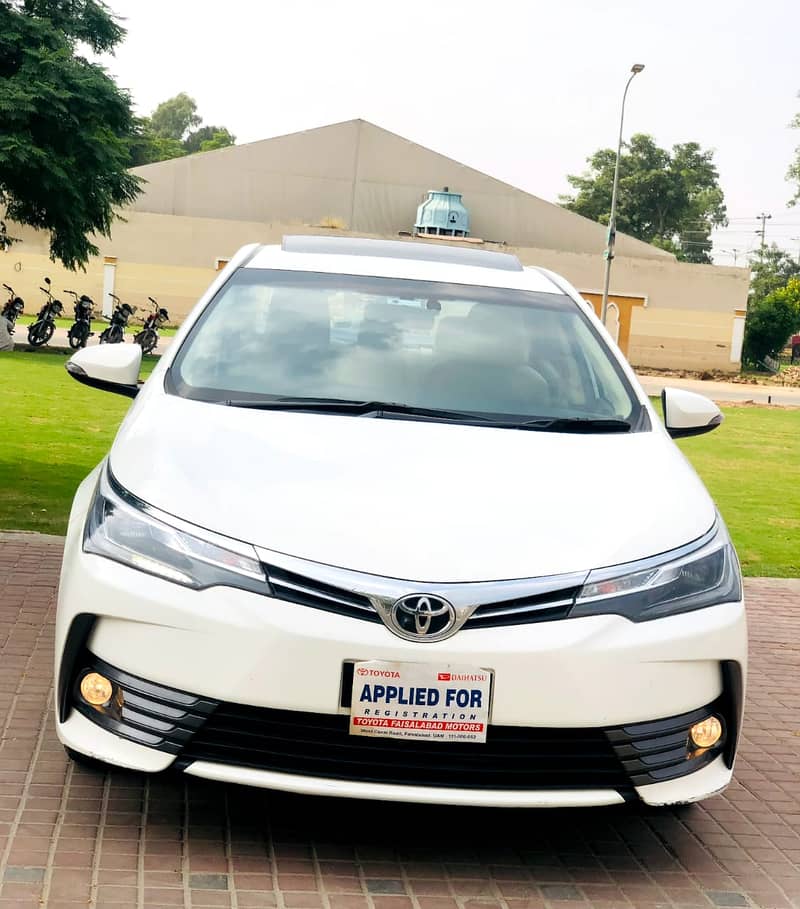 Toyota Altis Grande 2018 1.8 8