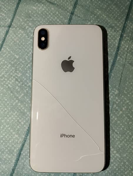 iPhone xs max 4