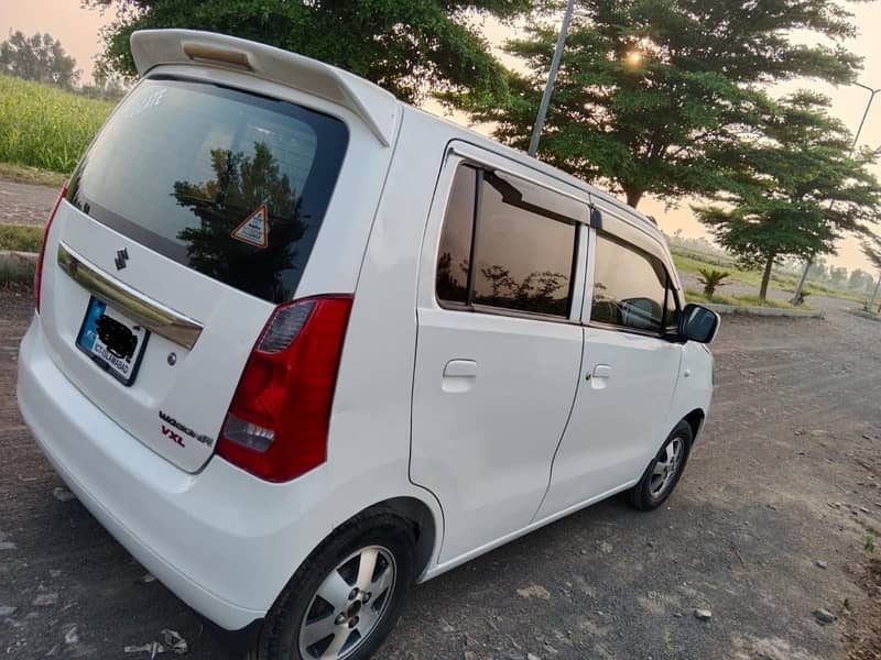 Suzuki Wagon R 2018 1