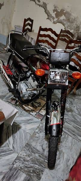 Honda 125 self start 2023. 4