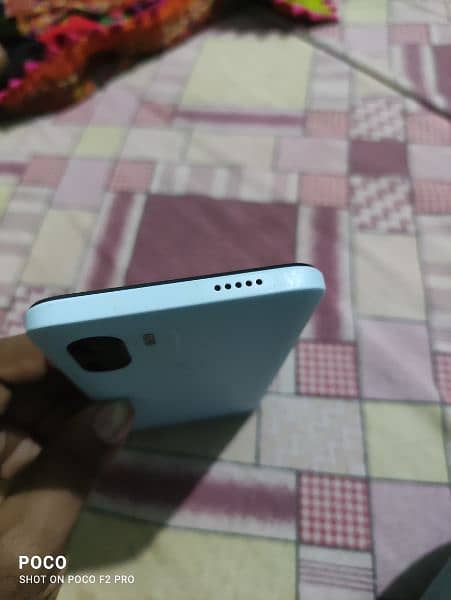 Redmi A2+ 3